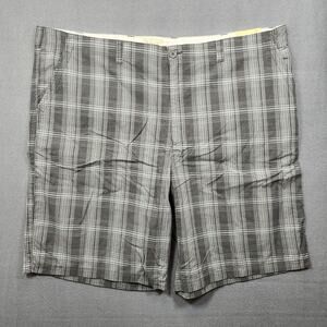 True Nation Mens Shorts 52R Grey Plaid Chino Preppy Golf 10" Inseam NEW